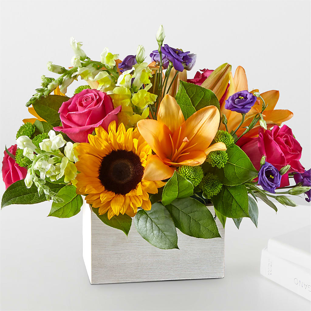 Best Day Box Bouquet – New Life Flower And Gifts, Rincon GA