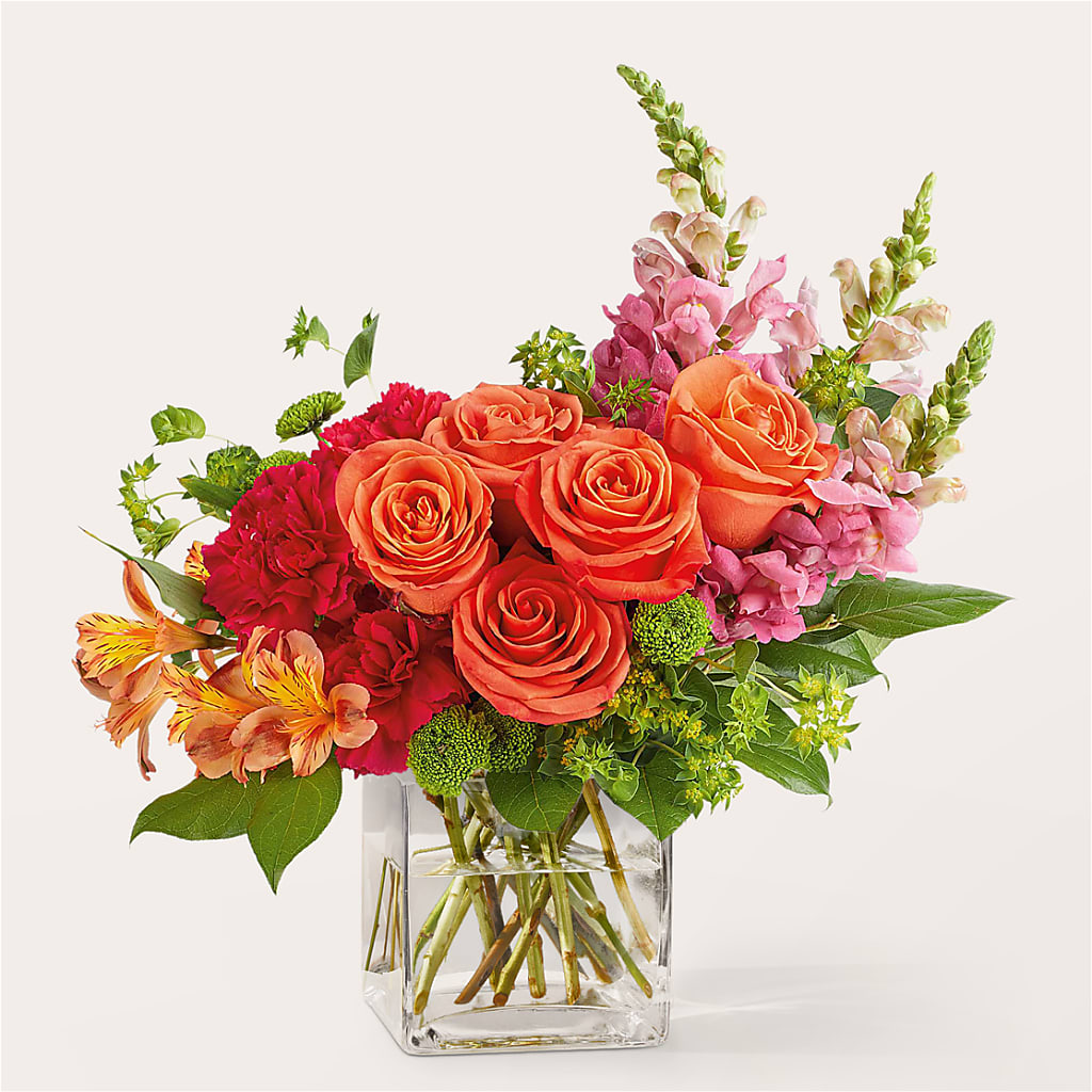 Cosmopolitan Bouquet – New Life Flower And Gifts, Rincon GA
