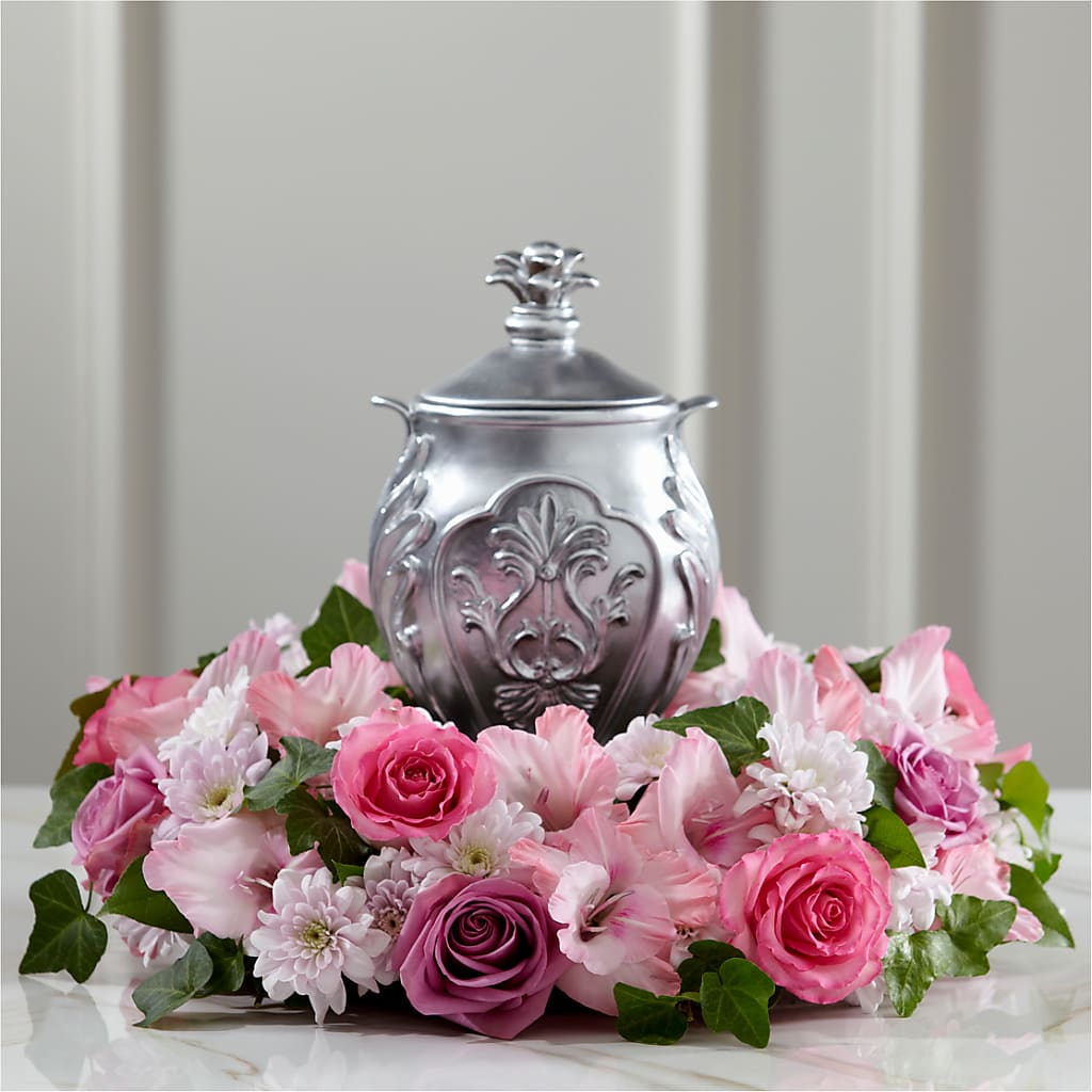 Glorious Tribute Arrangement – New Life Flower And Gifts, Rincon GA