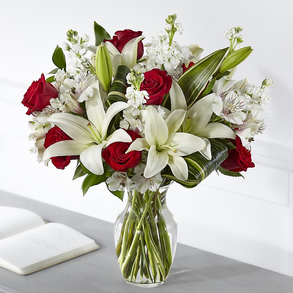 Loving Respect Bouquet – New Life Flower And Gifts, Rincon GA