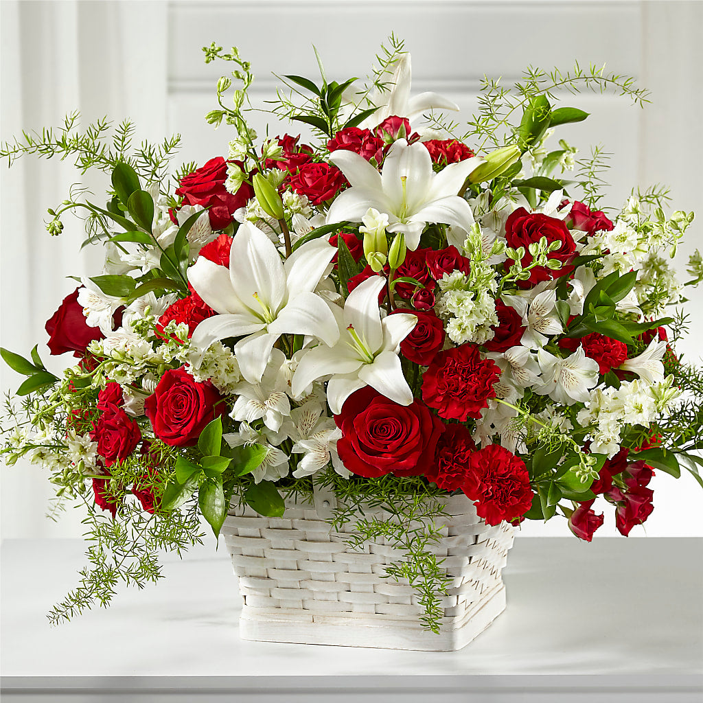 Sentiments of Love Arrangement – New Life Flower And Gifts, Rincon GA