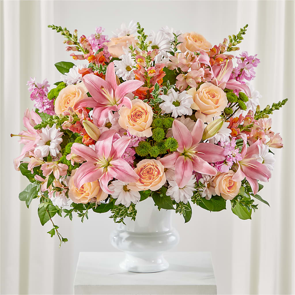 Heartfelt Gesture Urn Arrangement – New Life Flower And Gifts, Rincon GA