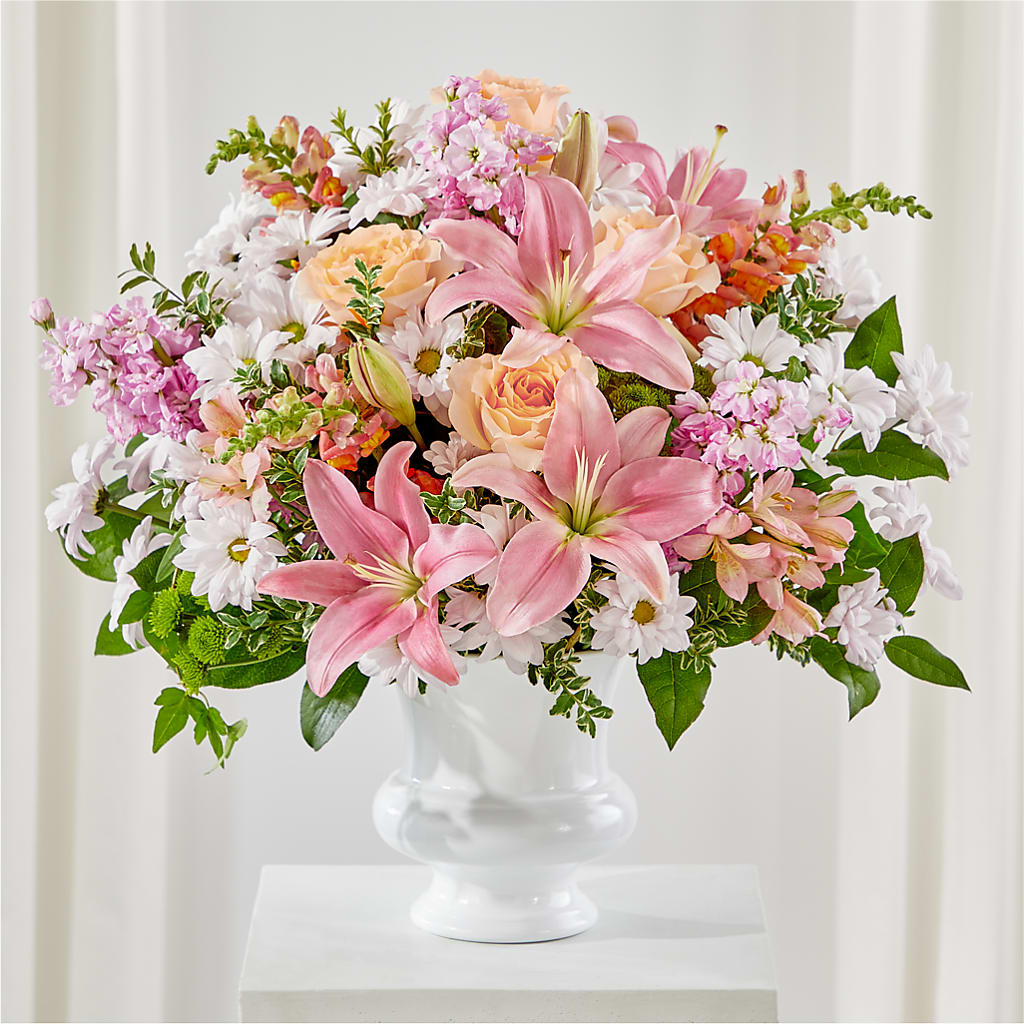 Heartfelt Gesture Urn Arrangement – New Life Flower And Gifts, Rincon GA