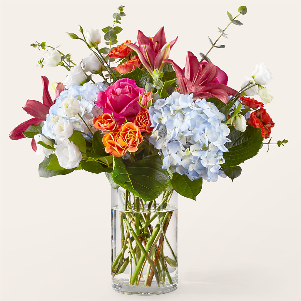 Awestruck Luxury Bouquet – New Life Flower And Gifts, Rincon GA