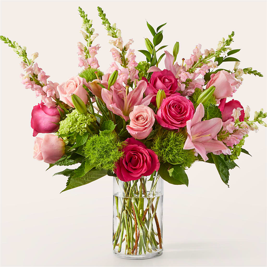 Fit for a Queen Luxury Bouquet – New Life Flower And Gifts, Rincon GA