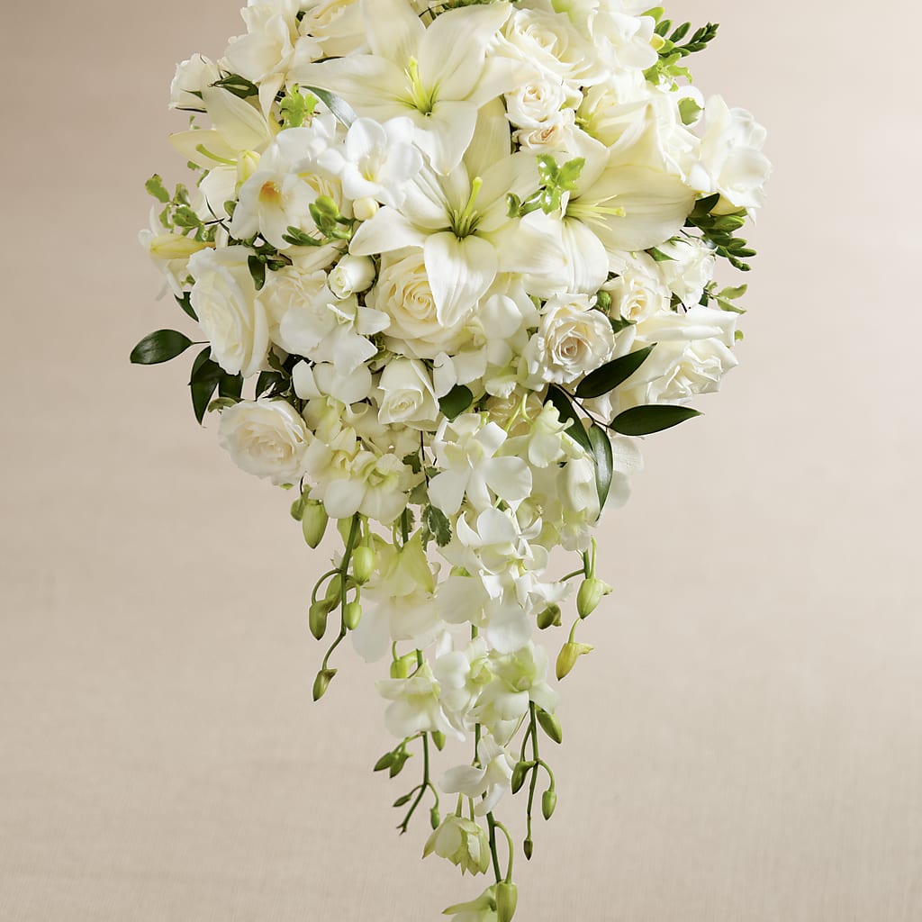 White Wonders Bouquet – New Life Flower And Gifts, Rincon GA