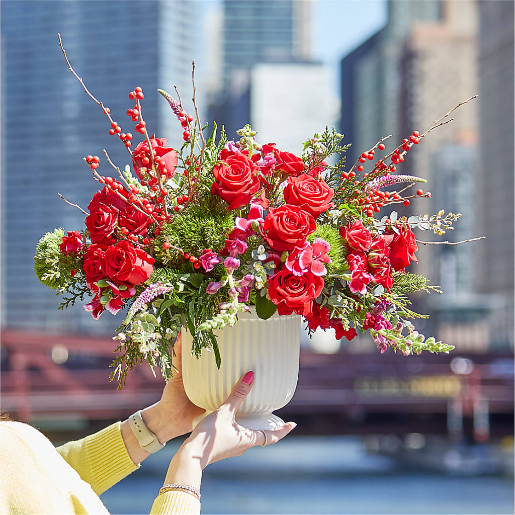 Big Red Bow Bouquet –  New Life Flower And Gifts, Rincon GA