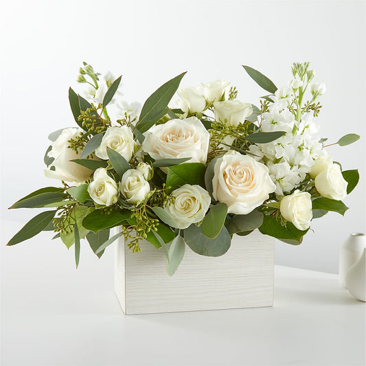 Fresh Linen Box Bouquet –  New Life Flower And Gifts, Rincon GA