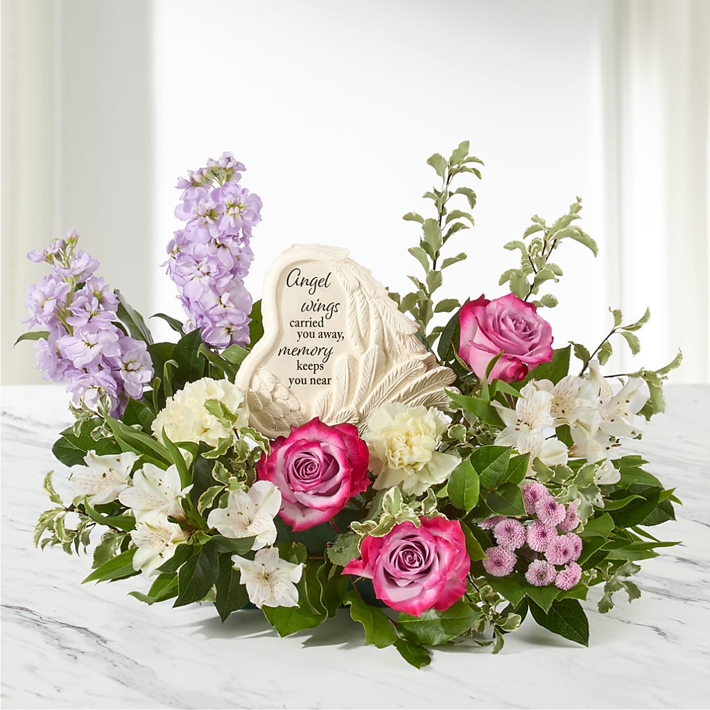 In My Heart Arrangement –  New Life Flower And Gifts, Rincon GA