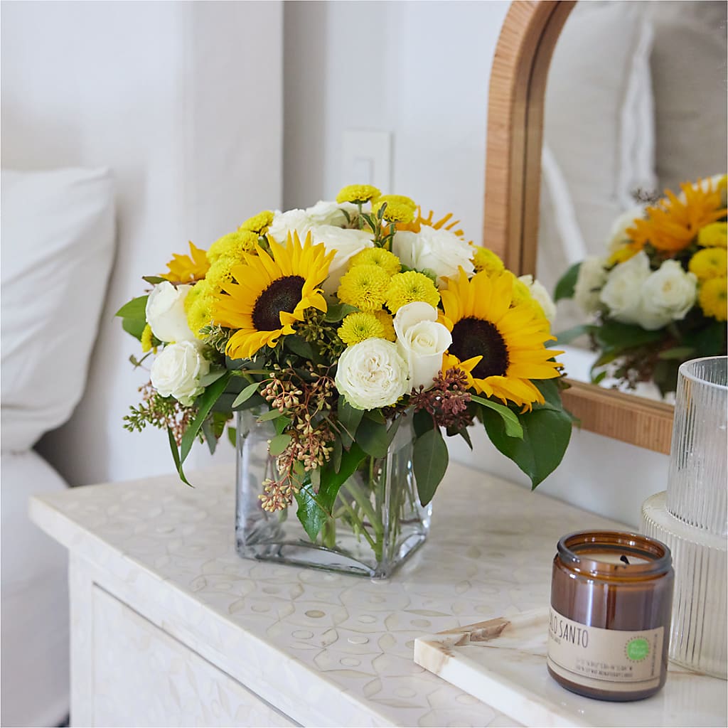Luminous Morning Bouquet –  New Life Flower And Gifts, Rincon GA
