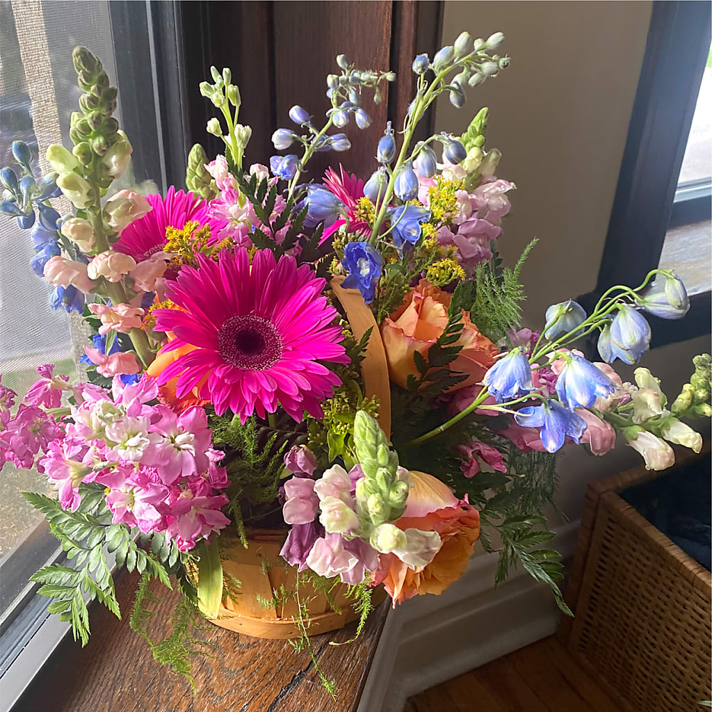 Garden of Life Basket –  New Life Flower And Gifts, Rincon GA