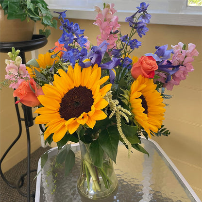Rays of Life Bouquet –  New Life Flower And Gifts, Rincon GA