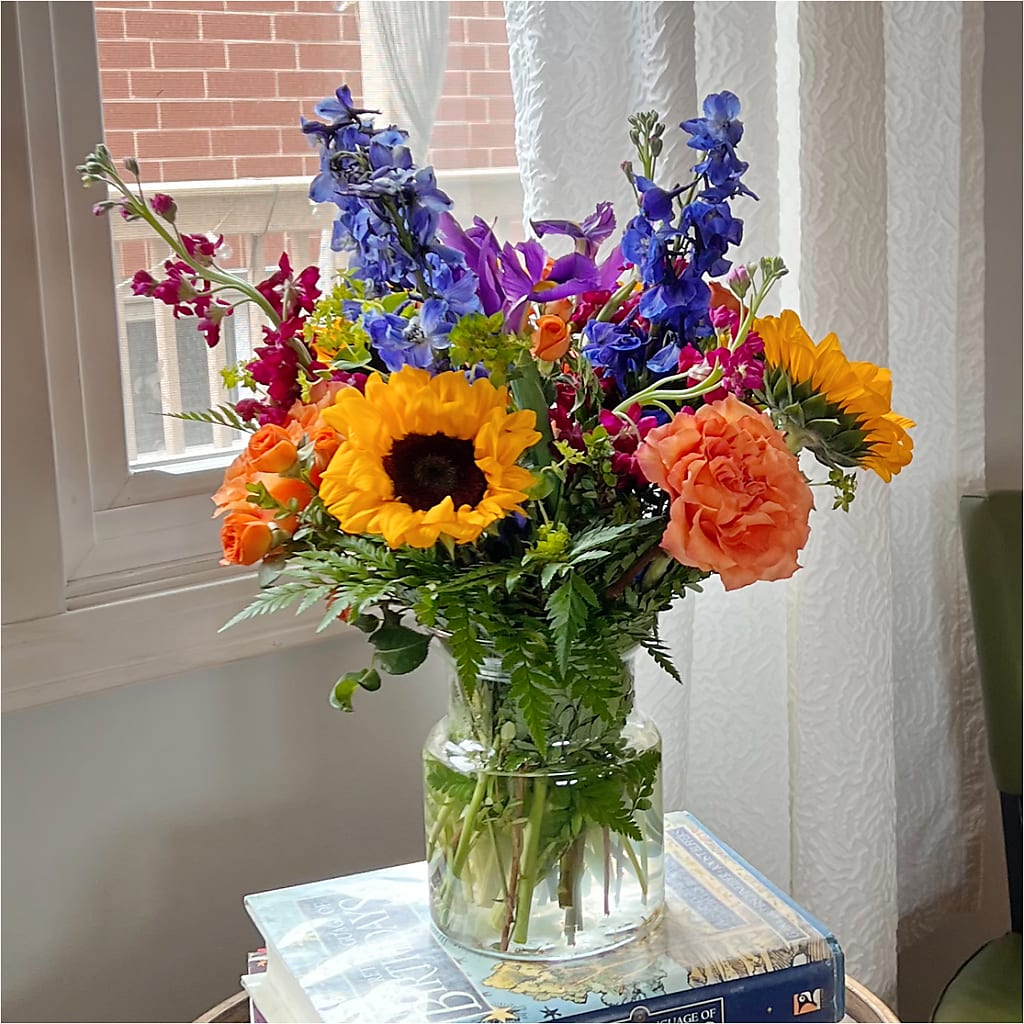 Rays of Life Bouquet –  New Life Flower And Gifts, Rincon GA