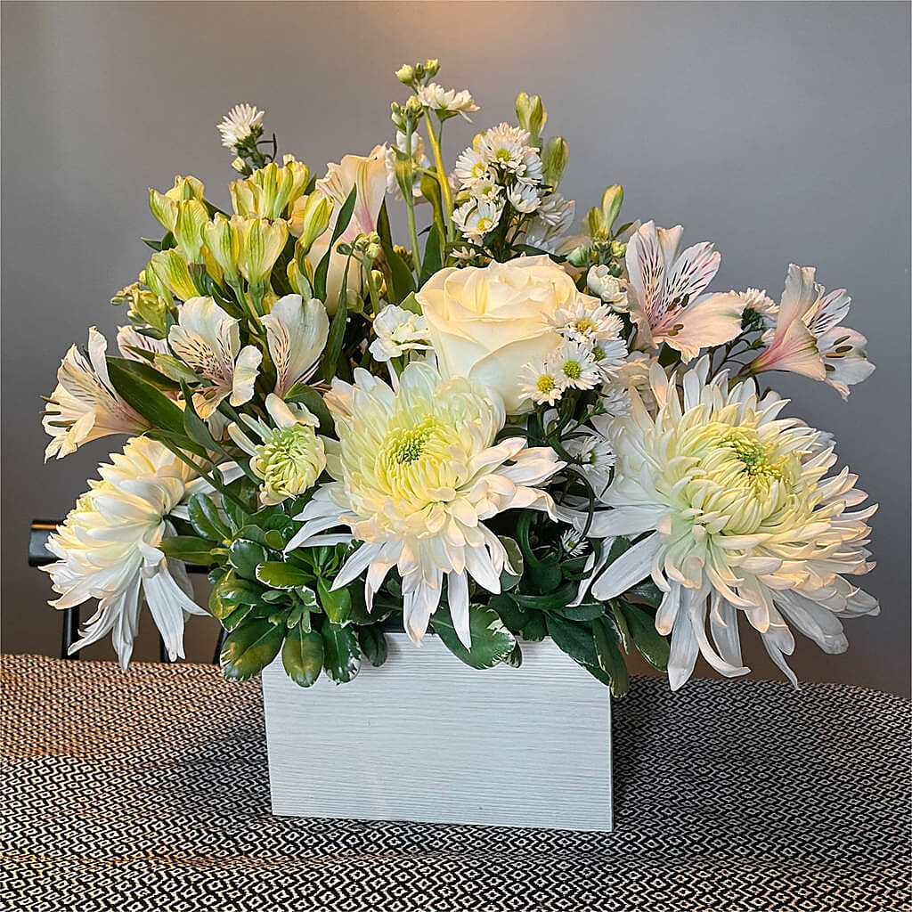 Eternal Affection Arrangement –  New Life Flower And Gifts, Rincon GA