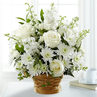 Heartfelt Condolences Arrangement –  New Life Flower And Gifts, Rincon GA