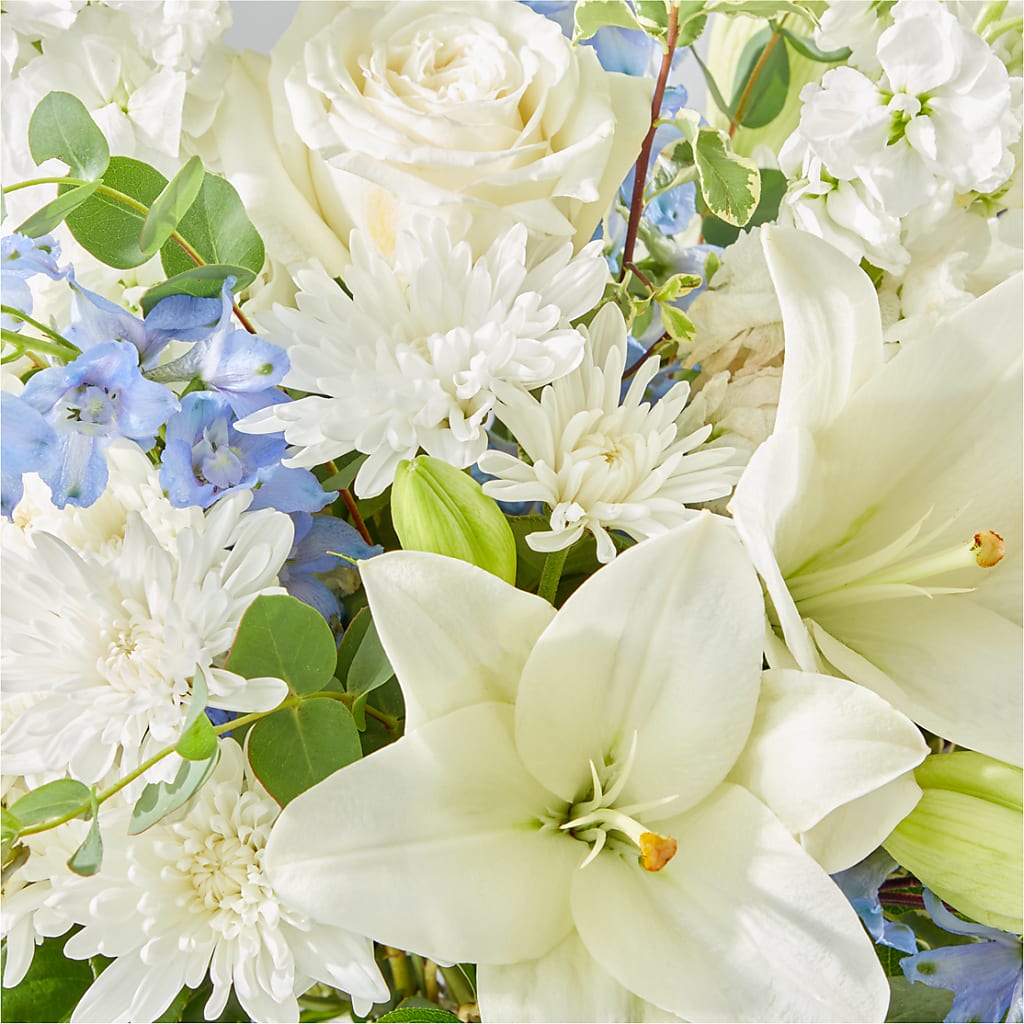 Peace of Mind Bouquet –  New Life Flower And Gifts, Rincon GA