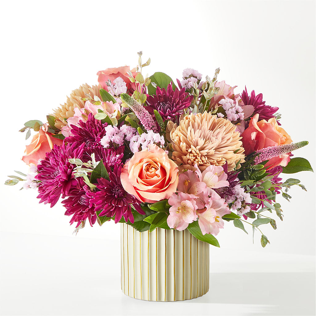 Berry Cobbler Bouquet with Ivory Vase –  New Life Flower And Gifts, Rincon GA