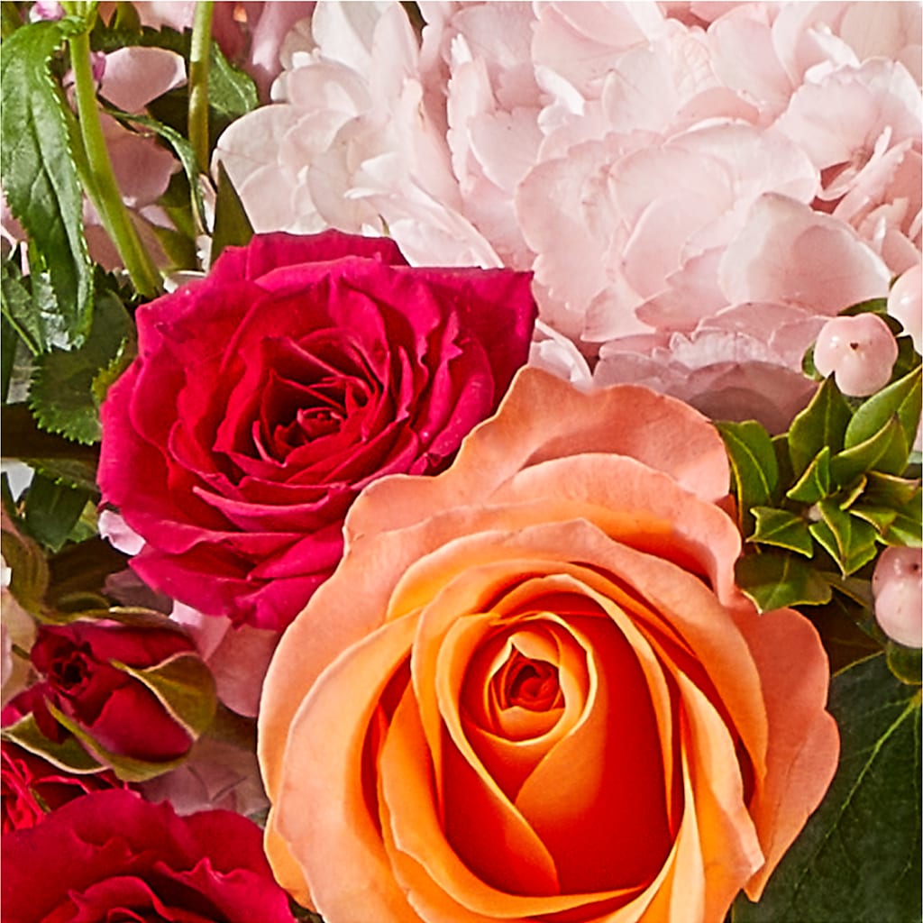 Glitz & Glam Bouquet –  New Life Flower And Gifts, Rincon GA