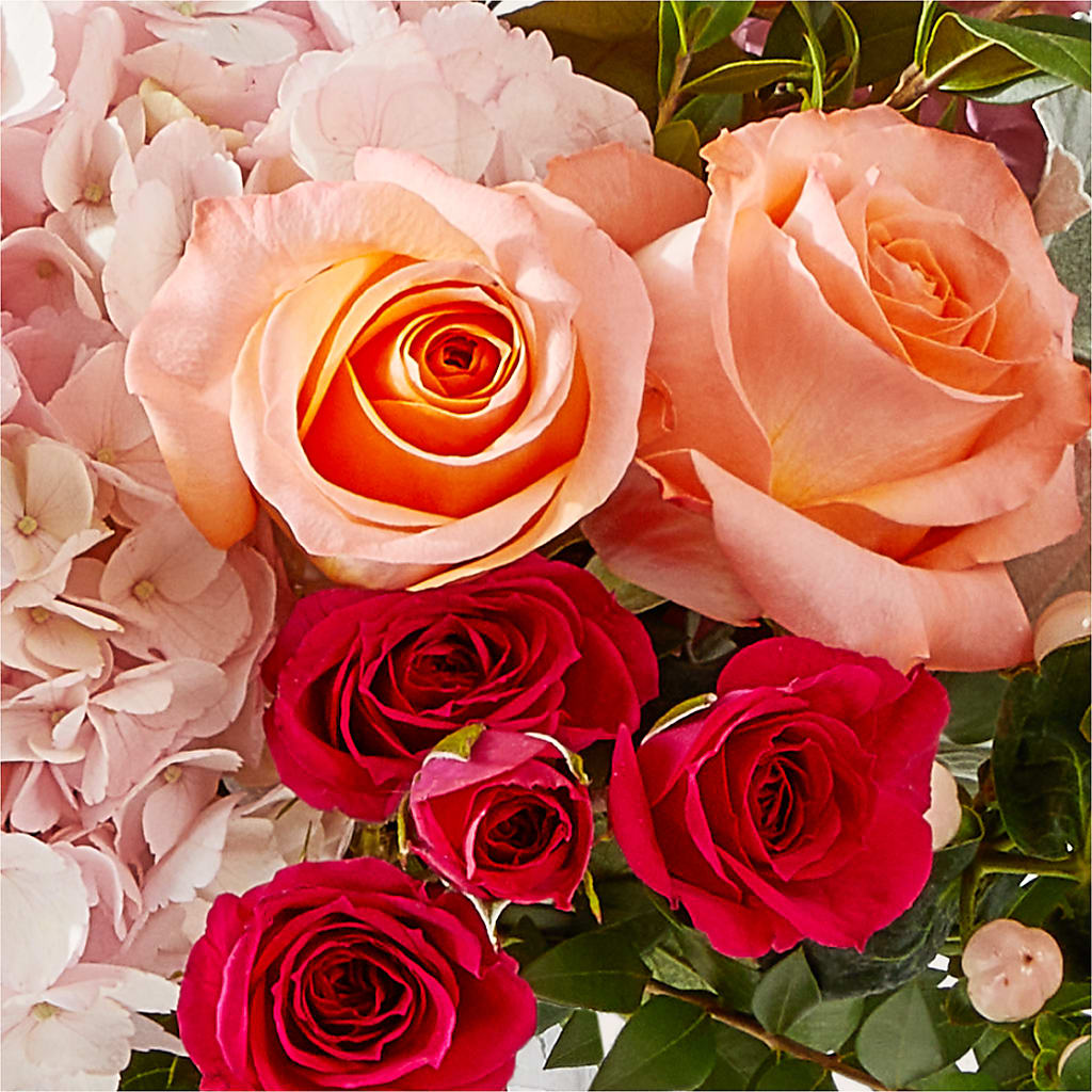 Glitz & Glam Bouquet –  New Life Flower And Gifts, Rincon GA