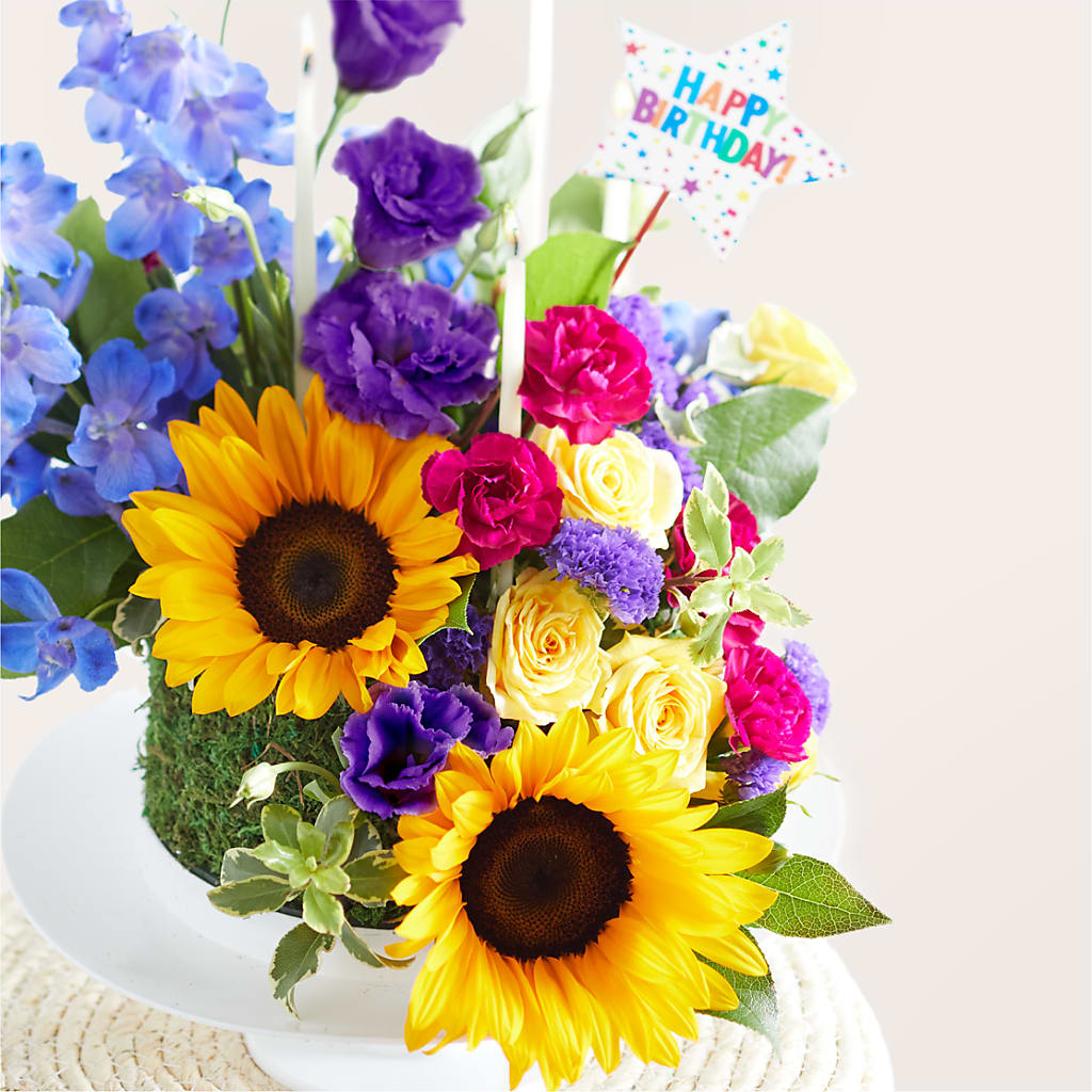 Star of the Day Floral Cake –  New Life Flower And Gifts, Rincon GA