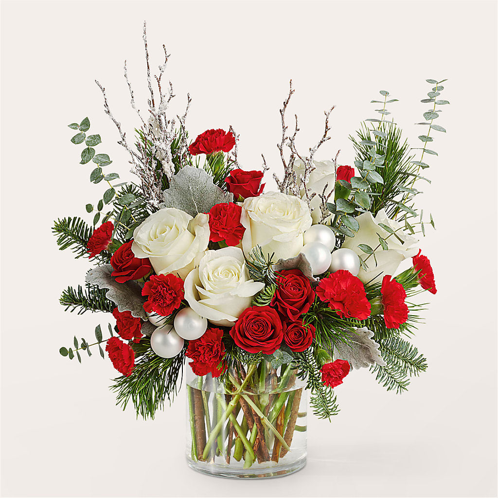 Trimming the Tree Bouquet –  New Life Flower And Gifts, Rincon GA